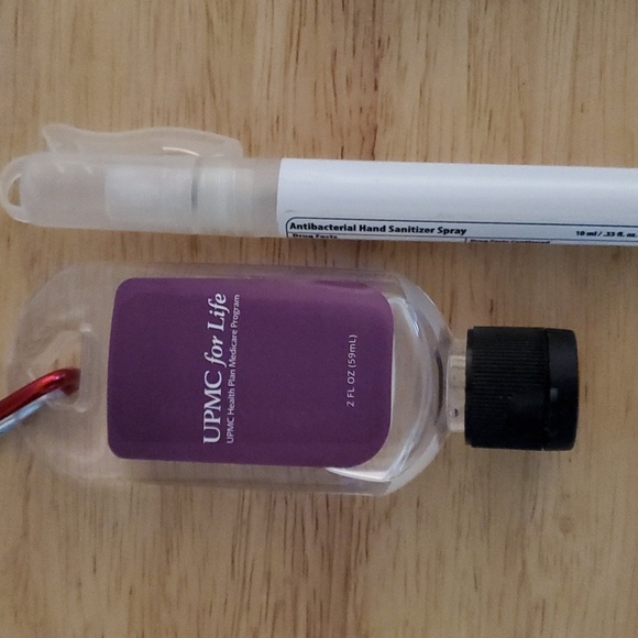 Travel First Aid/Sick Kit - Picture 3 of 10